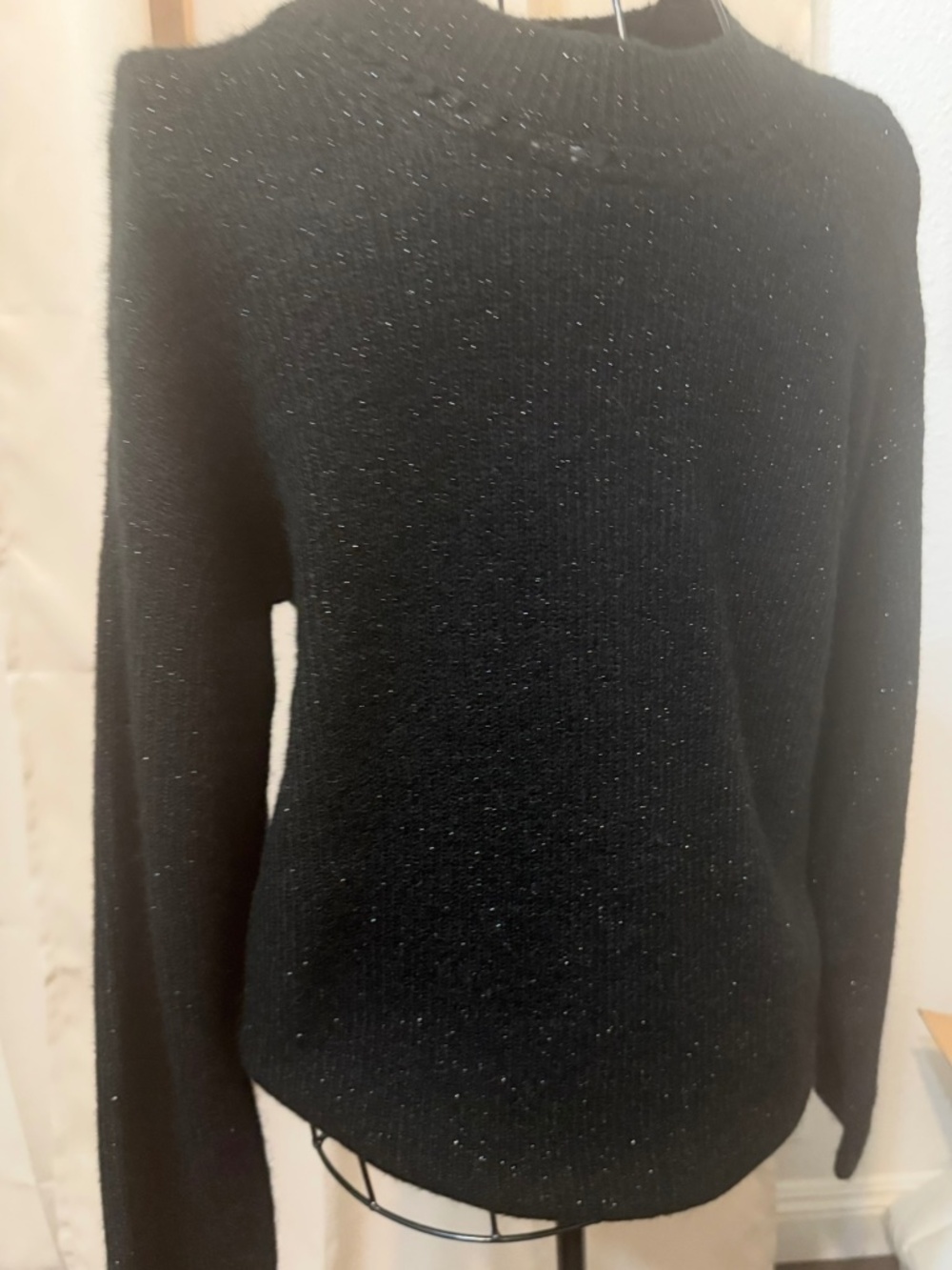 Gap metallic pullover crew neck